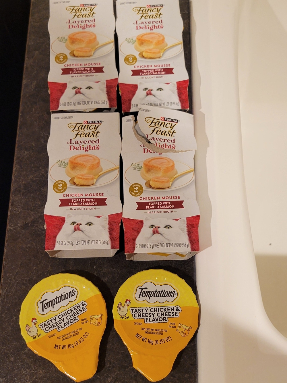 Purina Fancy Feast Layered Delights Chicken Mousse & Temptations Treats